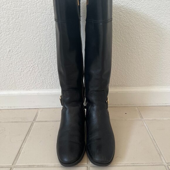 Authentic Michael Kors MK Signature boots - Picture 4 of 10